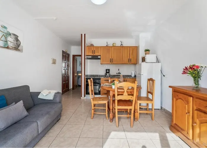 Infinity Pool Views Floritas 美洲海滩